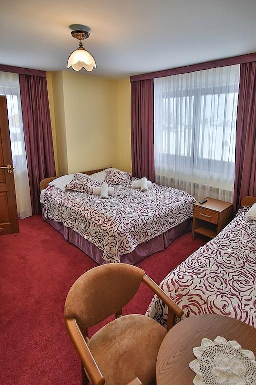Osrodek Wypoczynku Dziubas Jan - 500 M Od Stacji Narciarskiej Kaniowka Białka Tatrzańska Chambre photo